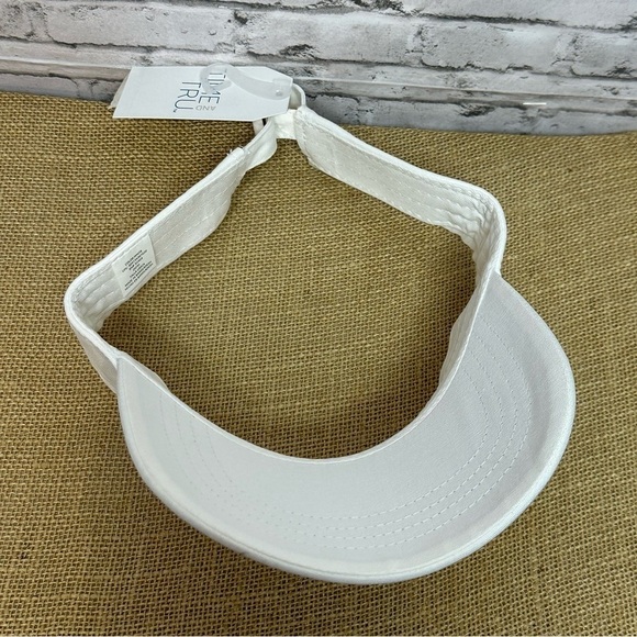 Time and Tru Women's One Size White Twill VISOR Hat Adjustable Sun Cap NEW - Picture 7 of 8
